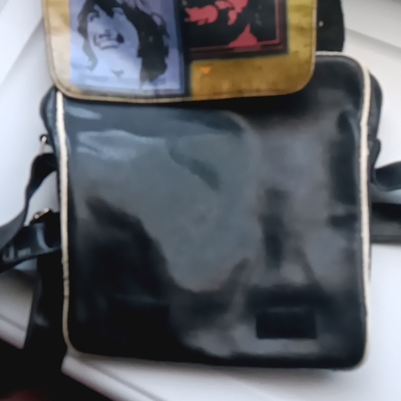 The Beatles Messenger Bag - Picture 5 of 6